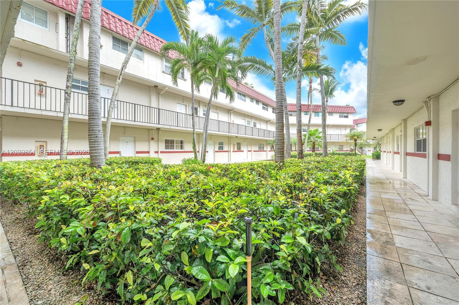 8650 SW 67th Ave # 1010, Pinecrest, FL 33156 photo 3