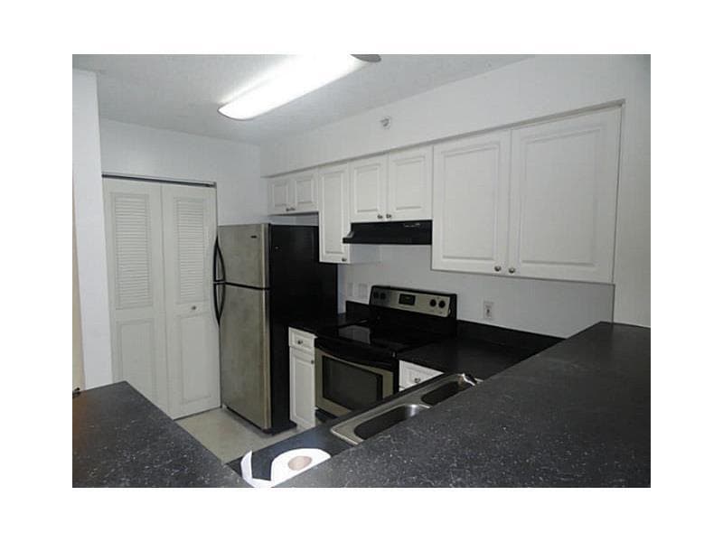 12166 Saint Andrews Place # 111, Miramar, FL 33025 photo 5