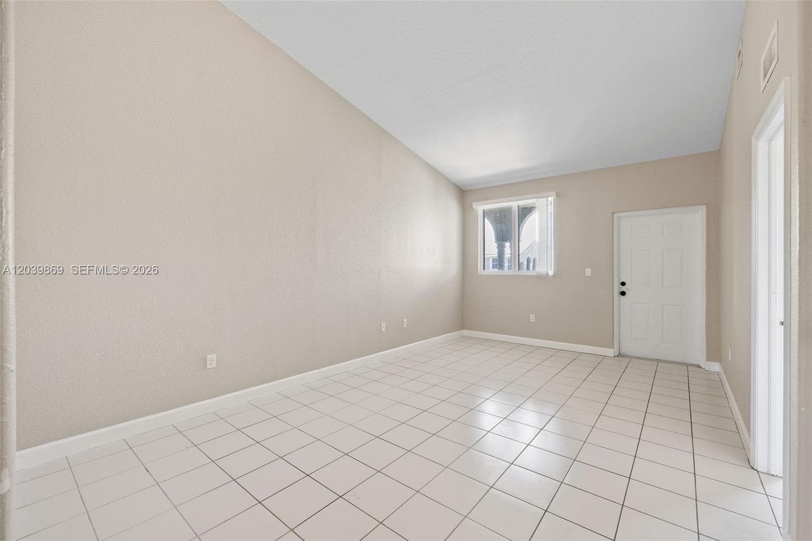 1692 SE 29th Ct # 205, Homestead, FL 33035 photo 3