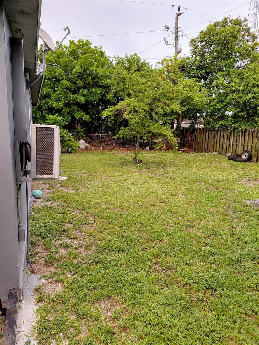 3210 NW 18th Place, Lauderhill, FL 33311 photo 2