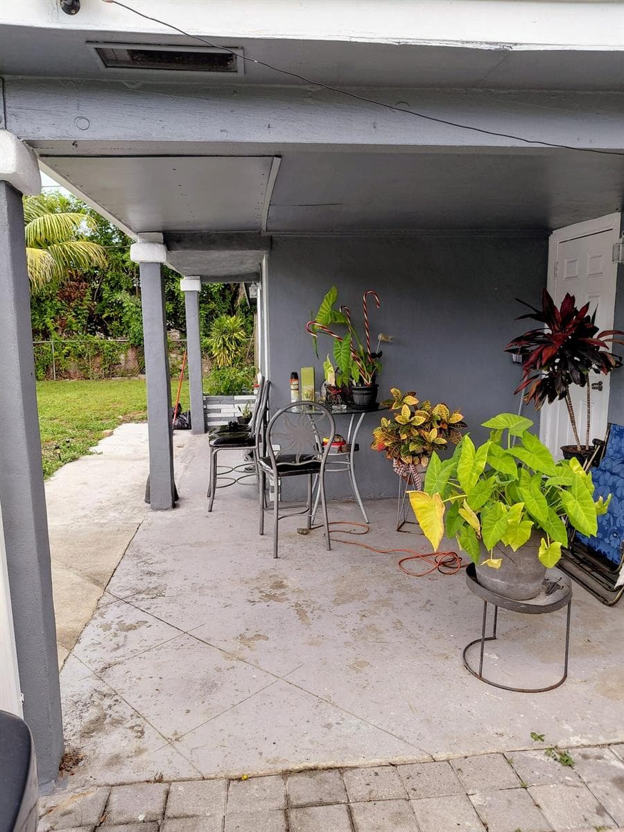3210 NW 18th Place, Lauderhill, FL 33311 photo 3