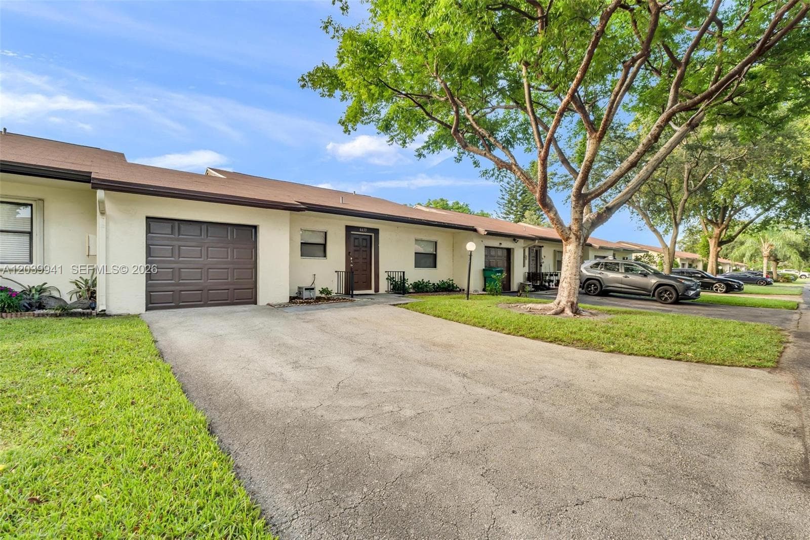 6633 N Parkway Dr # 5-7, Margate, FL 33068 photo 2