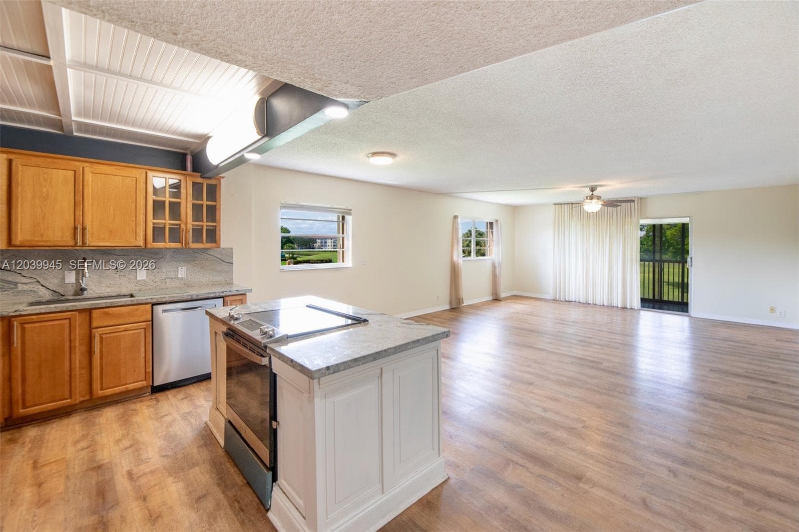 500 SW 130th Ter # 301A, Pembroke Pines, FL 33027 photo 2