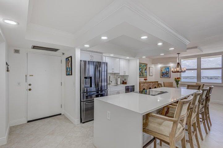 5440 N Ocean Drive # 1502, Singer Island, FL 33404 photo 2