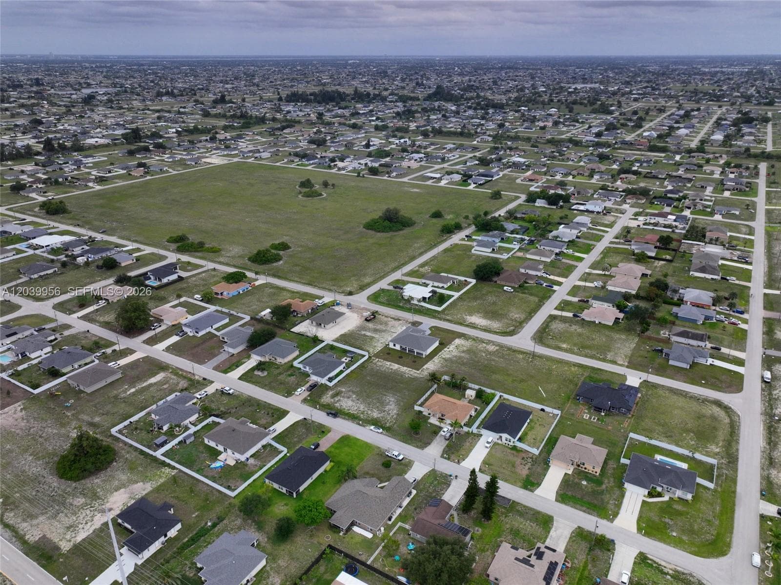 530 NW 23RD TER, Cape Coral, FL 33993 photo 3