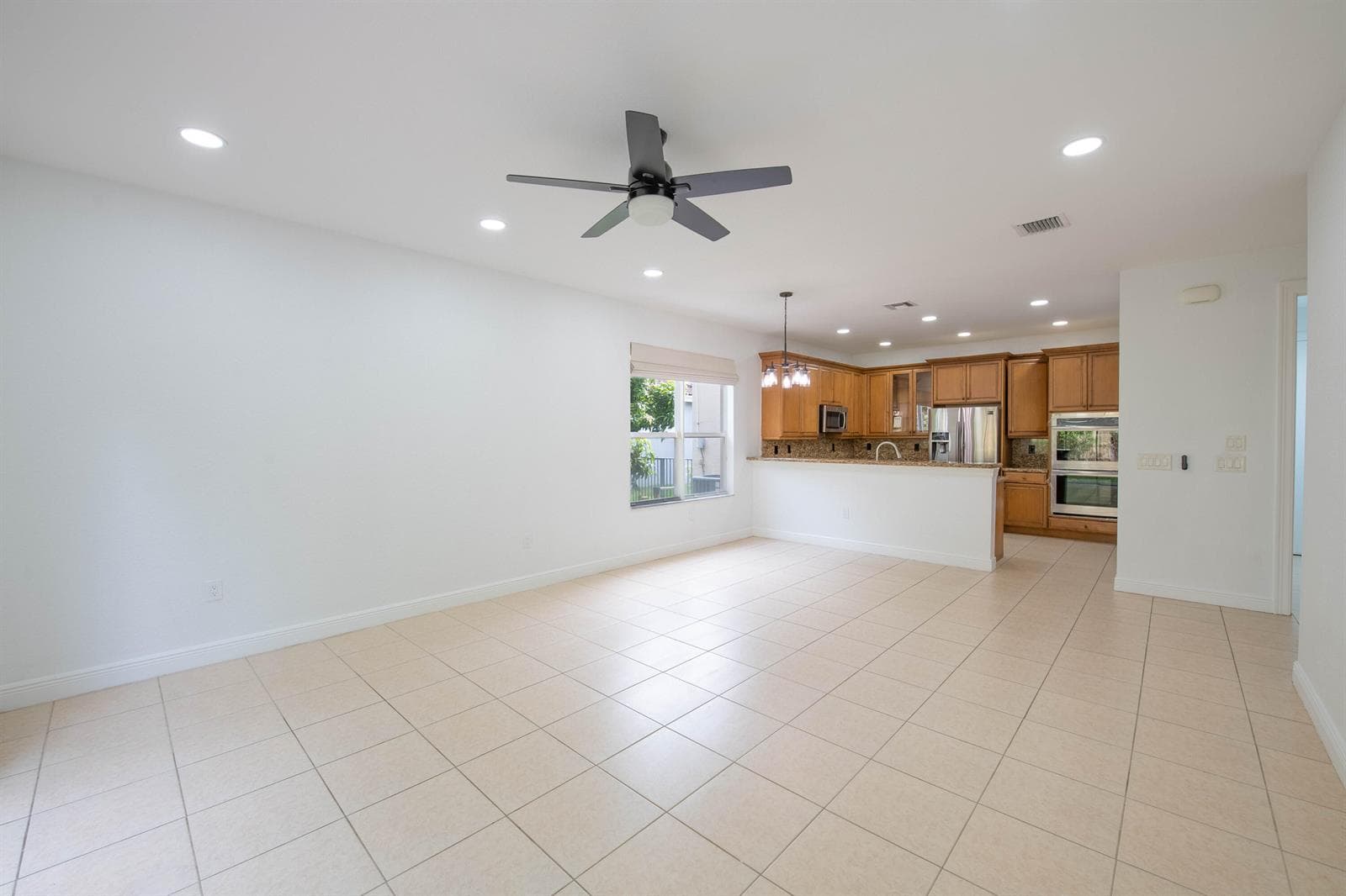 4668 SW 183rd Avenue, Miramar, FL 33029 photo 4