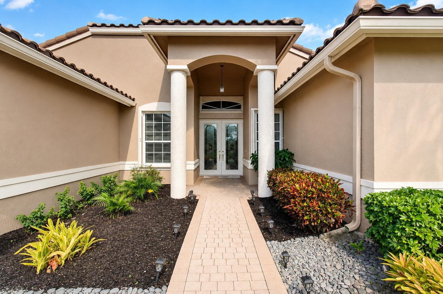 8969 Torcello Way, Boynton Beach, FL 33472 photo 2