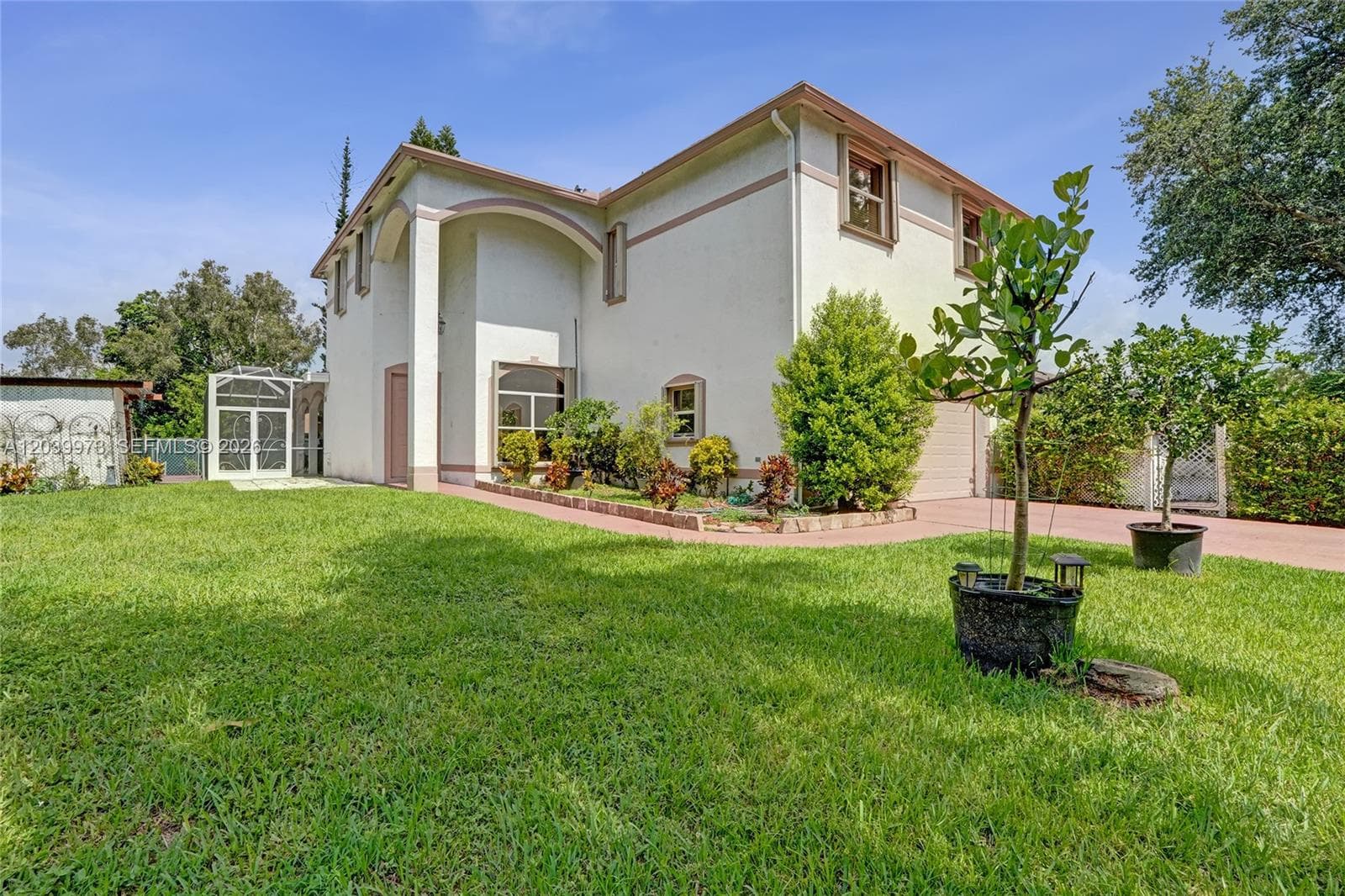 2151 NW 121st Ave, Plantation, FL 33323 photo 5