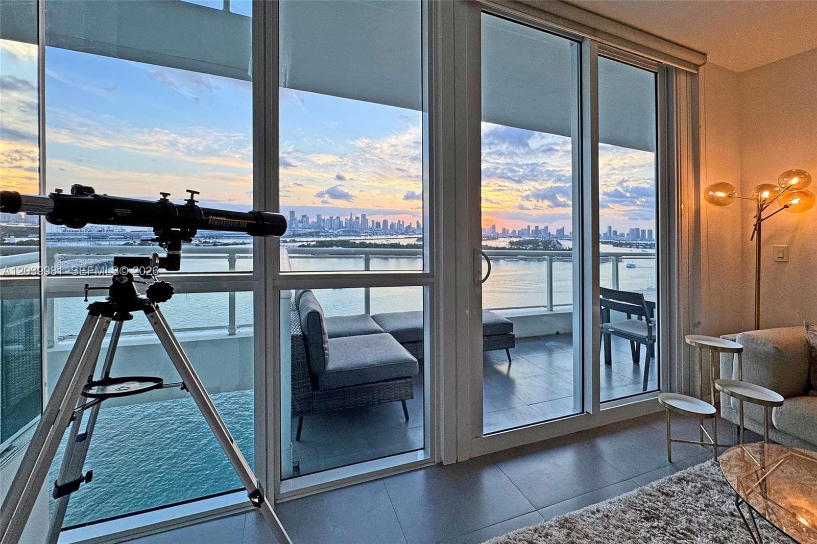 540 West Ave # 2114, Miami Beach, FL 33139 photo 3