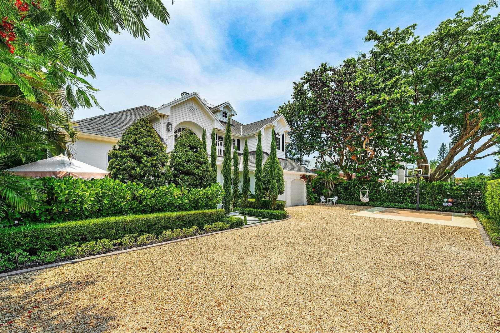477 NE Spanish Court, Boca Raton, FL 33432 photo 2