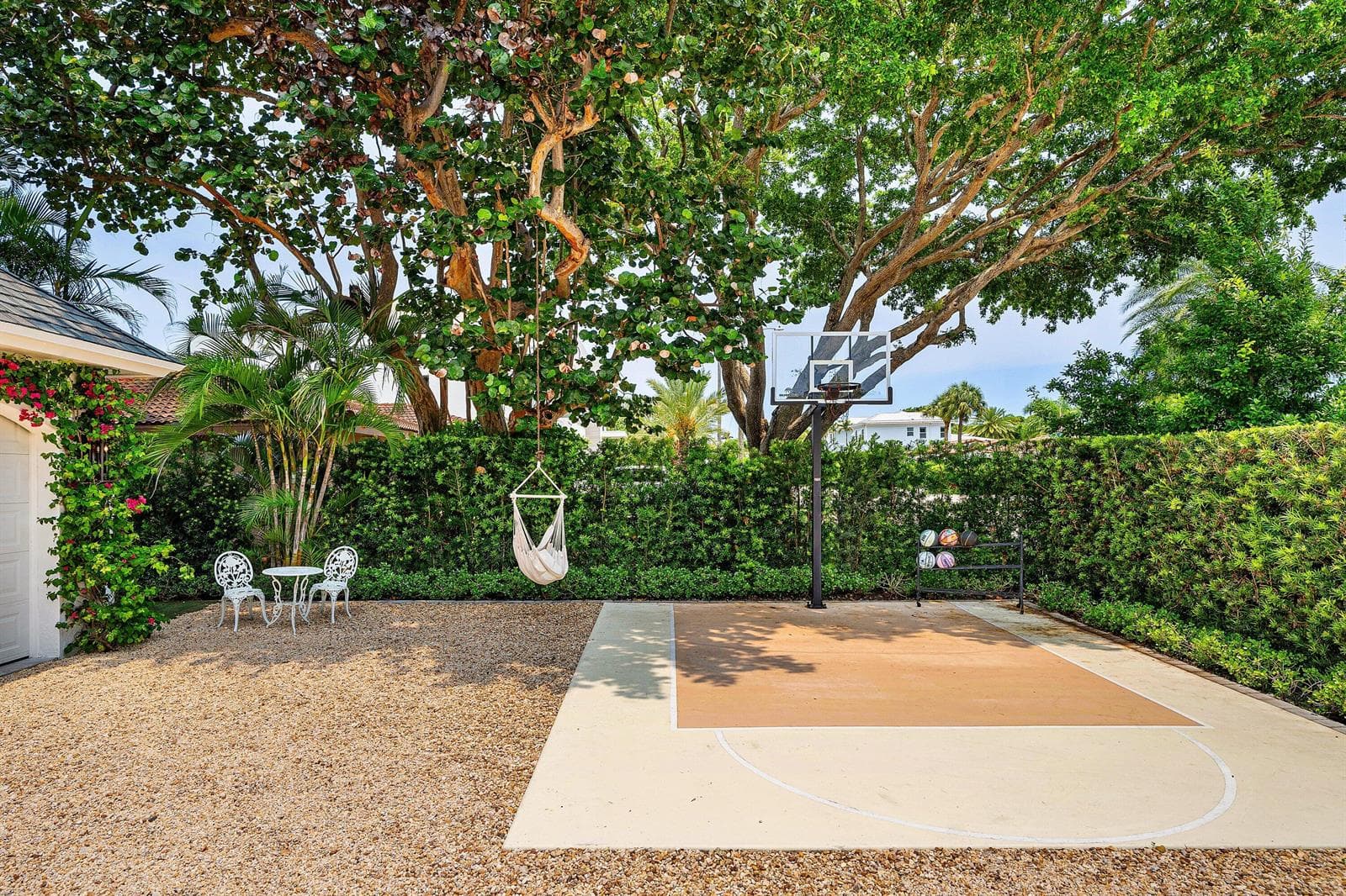 477 NE Spanish Court, Boca Raton, FL 33432 photo 3