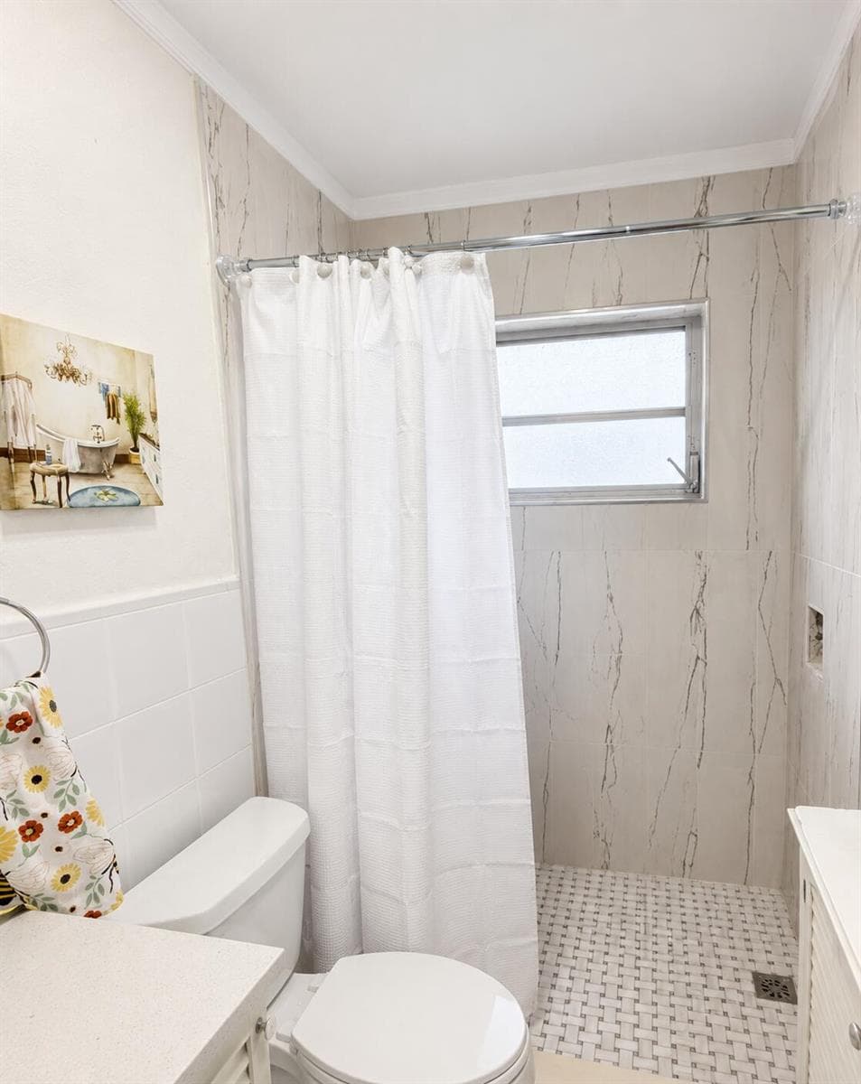 1450 Atlantic Shores Boulevard # 212, Hallandale Beach, FL 33009 photo 3