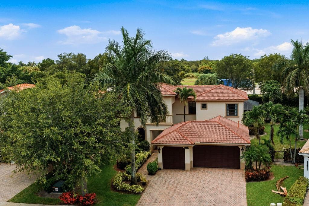 8105 Ferentino Pass, Delray Beach, FL 33446 photo 2