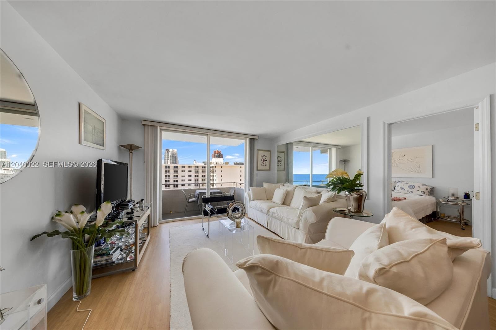 465 Ocean Dr # 1009, Miami Beach, FL 33139 photo 3