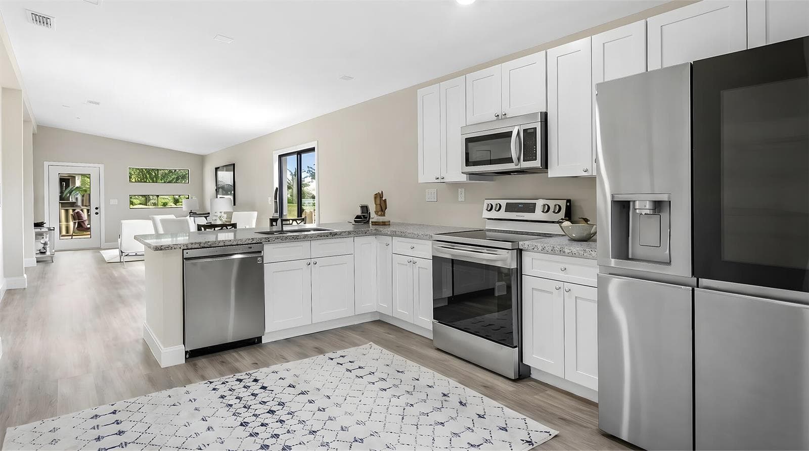 8019 NW 8th Avenue, Miami, FL 33150 photo 4