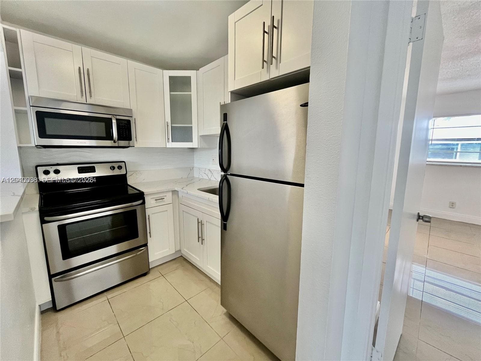 241 SE 9th Ave # 207, Pompano Beach, FL 33060 photo 4