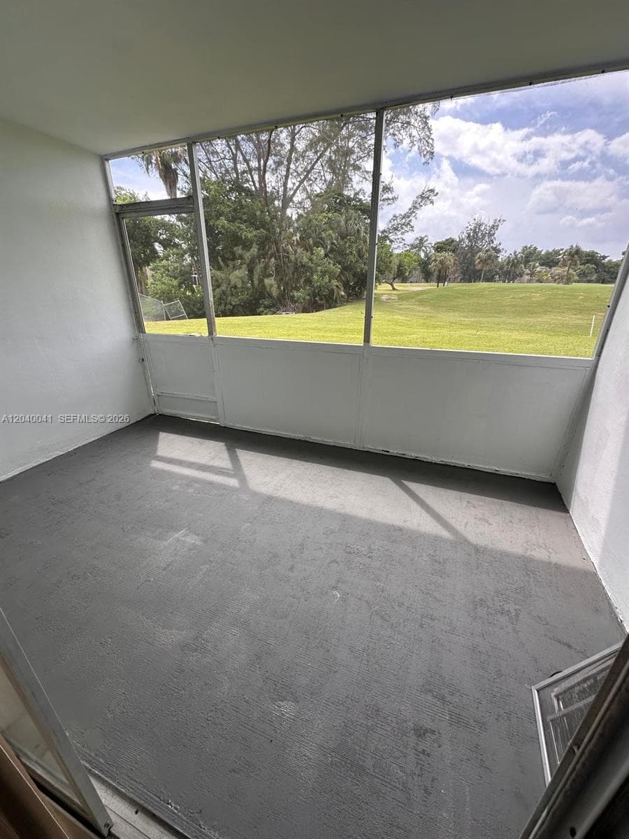 1035 Country Club Dr # 102, Margate, FL 33063 photo 4