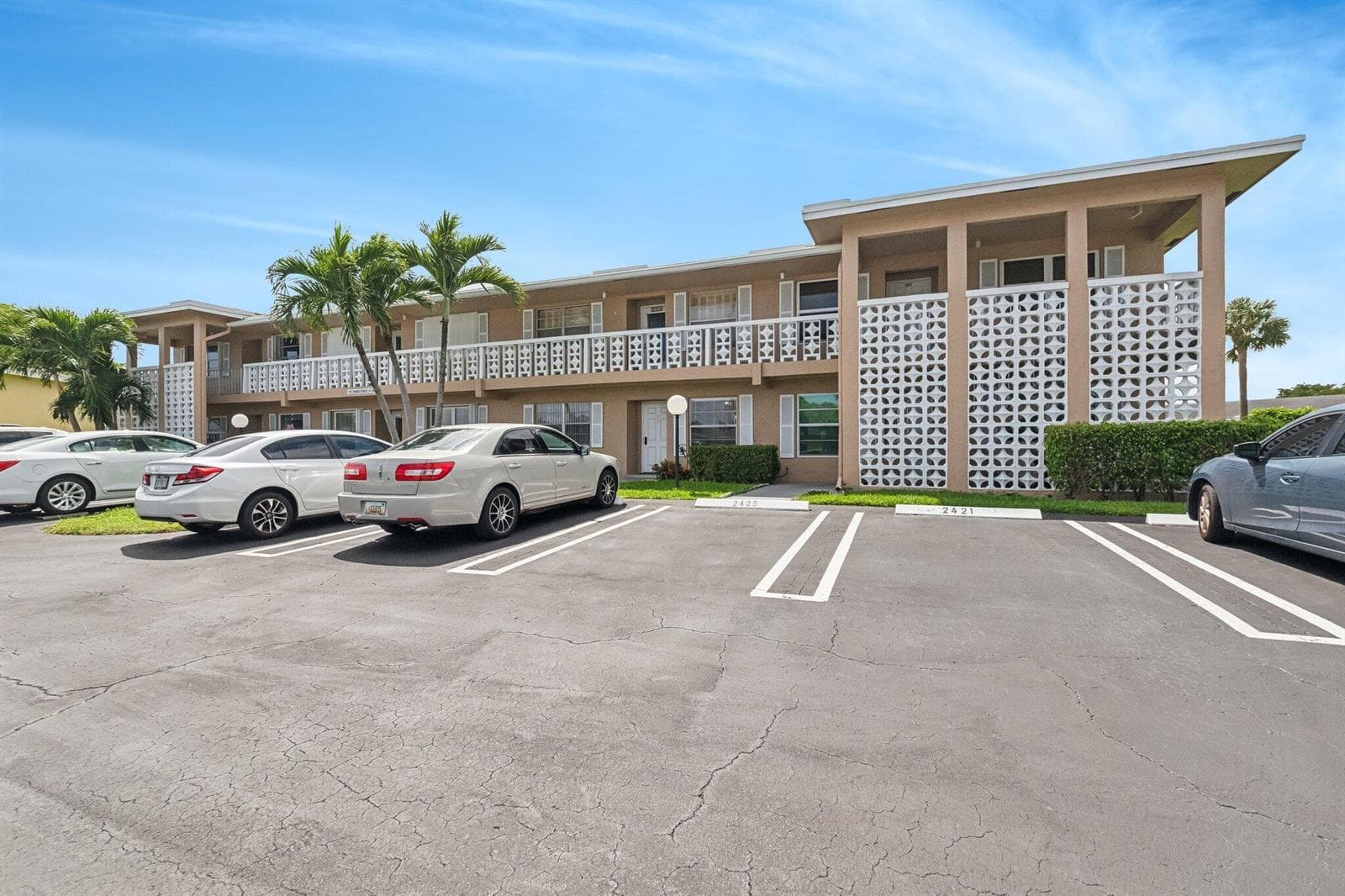 1051 Orange Terrace # 103, Delray Beach, FL 33445 photo 5