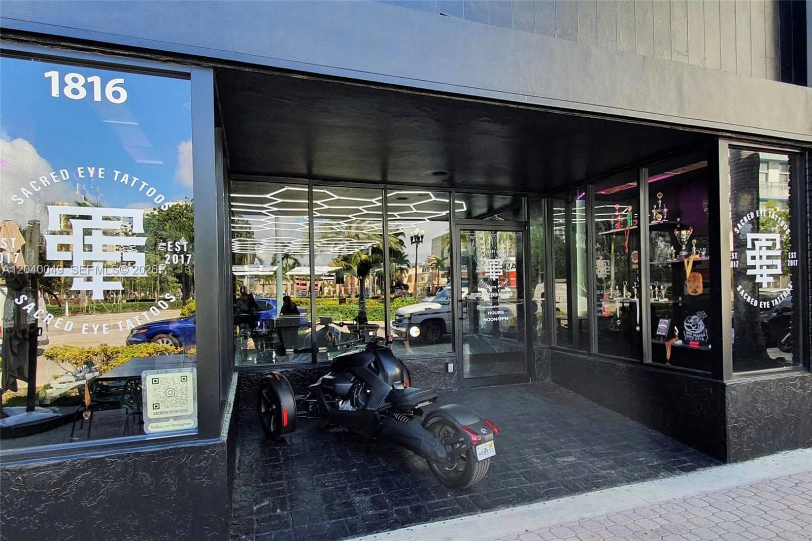 1816 Harrison St, Hollywood, FL 33020 photo 3