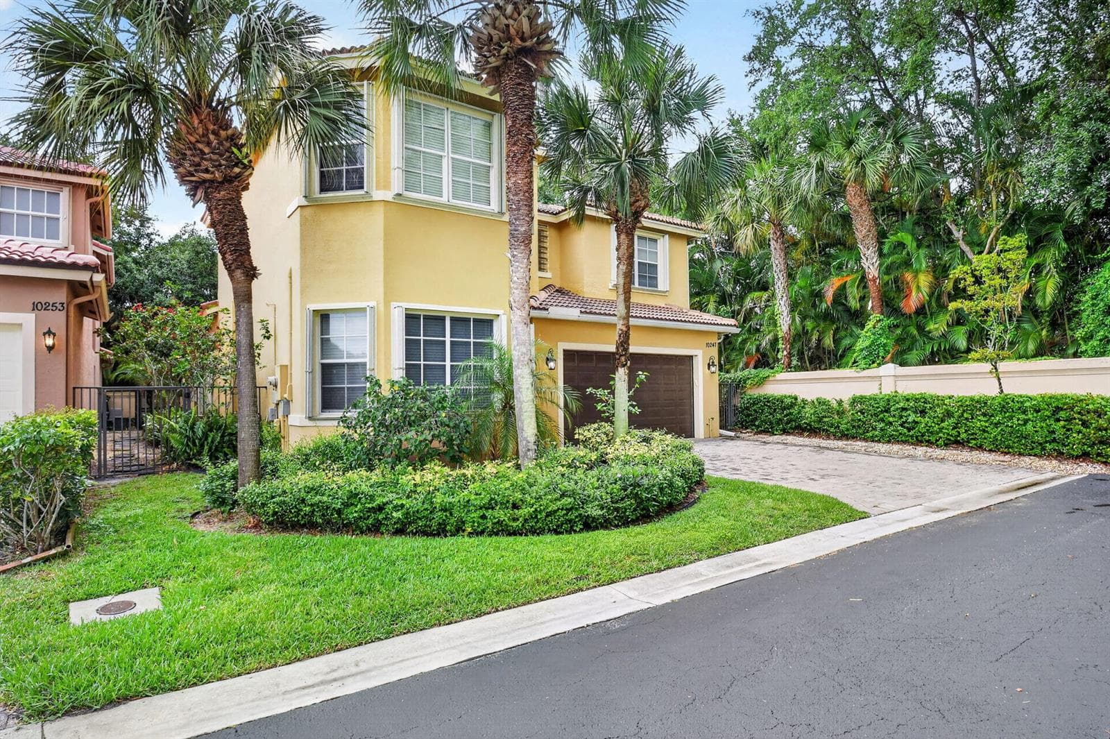 10247 Isle Wynd Court, Boynton Beach, FL 33437 photo 2