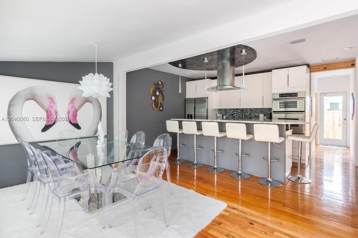 1232 NE 16th Ter, Fort Lauderdale, FL 33304 photo 2