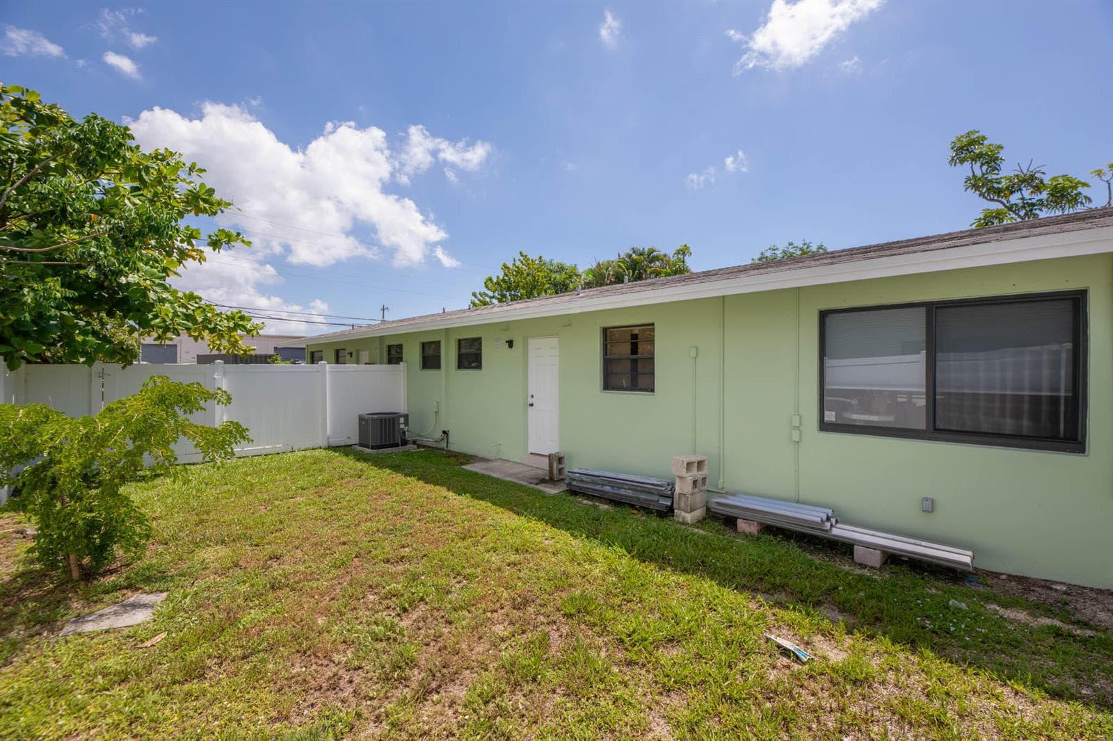 805 NE 40th Street # 1-3, Oakland Park, FL 33334 photo 3