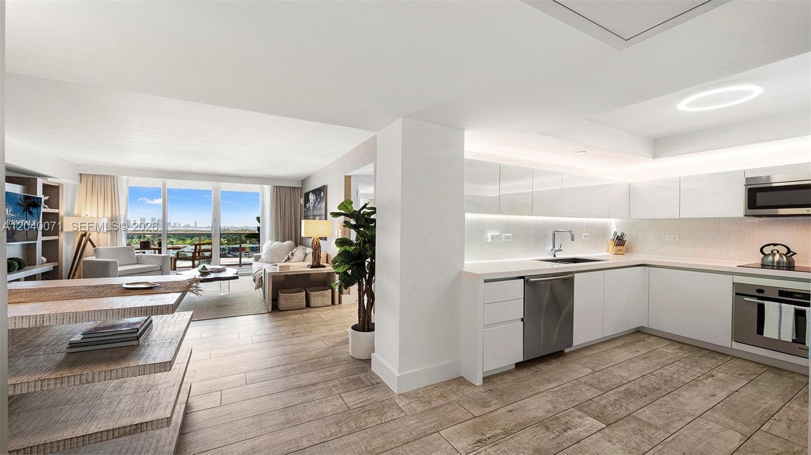 102 24 # 1545, Miami Beach, FL 33139 photo 2