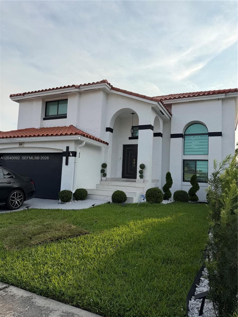 854 NW 132nd Ct, Miami, FL 33182 photo 2