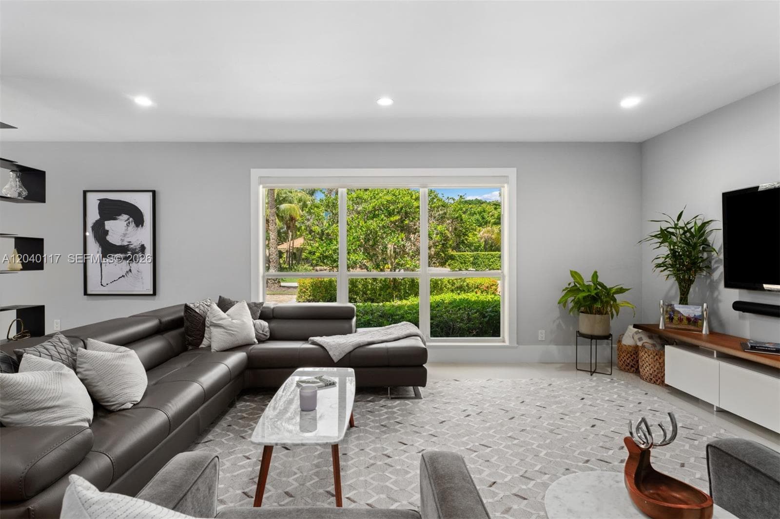11721 Jacaranda Pl, Coral Gables, FL 33156 photo 4
