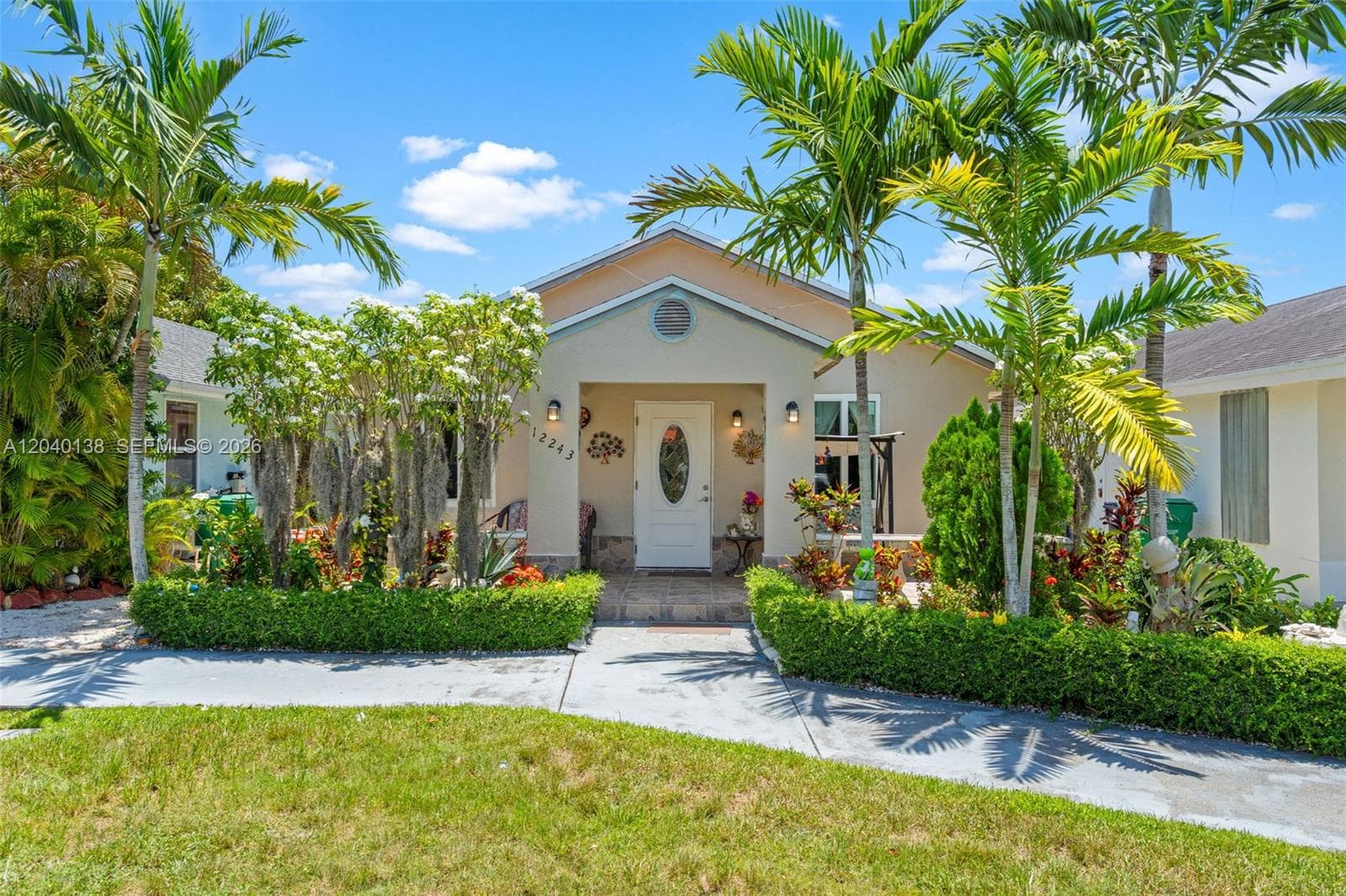 12243 SW 201st Ter, Miami, FL 33177 photo 2