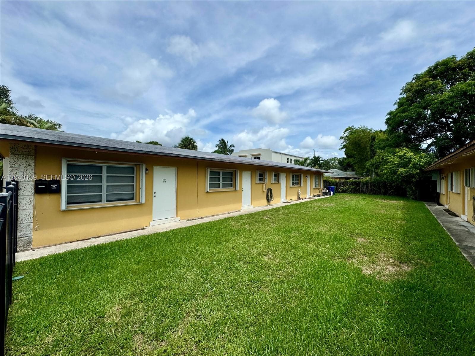 1727 SW 21st St, Fort Lauderdale, FL 33315 photo 3