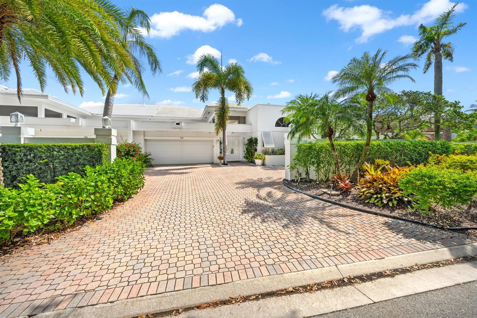 114 Waters Edge Drive, Jupiter, FL 33477 photo 3