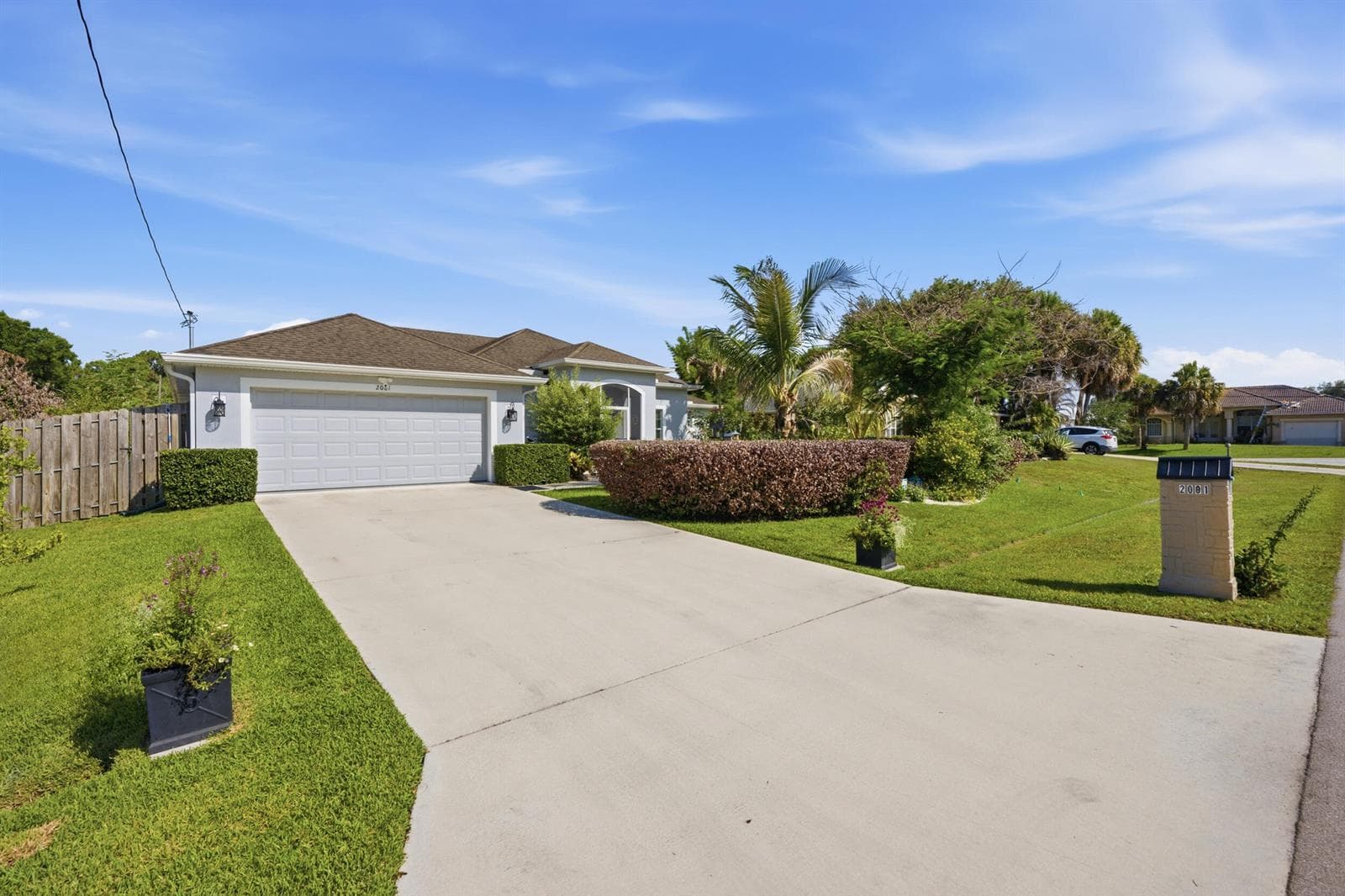 2081 SW Tropical Terrace, Port St. Lucie, FL 34953 photo 2