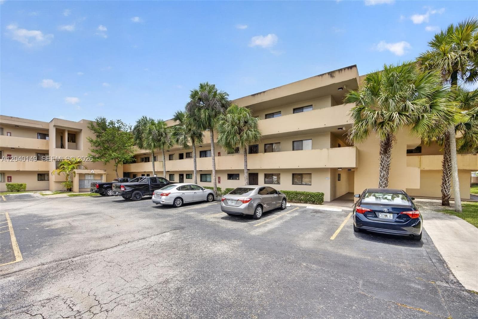 8415 SW 107th Ave # 240W, Miami, FL 33173 photo 2