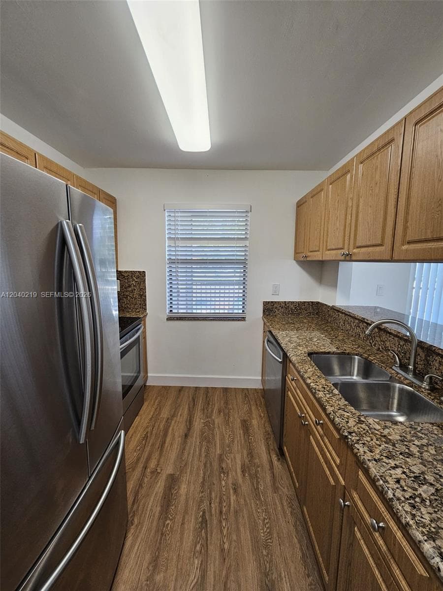 3252 Foxcroft Rd # 216, Miramar, FL 33025 photo 3