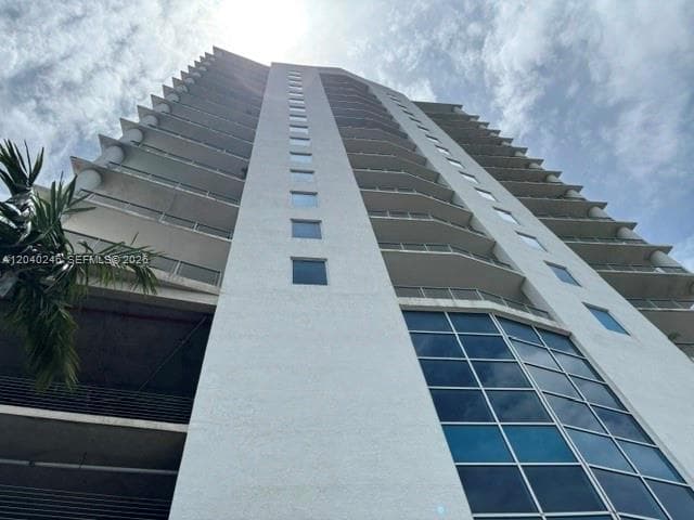 10 SW South River Dr # 1109, Miami, FL 33130 photo 2