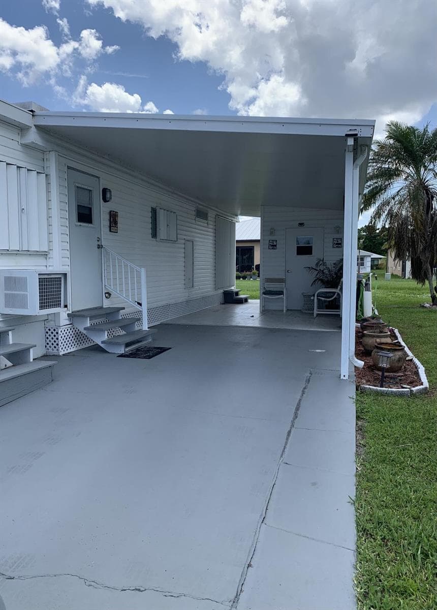 40 Florida Way, Port St. Lucie, FL 34952 photo 5