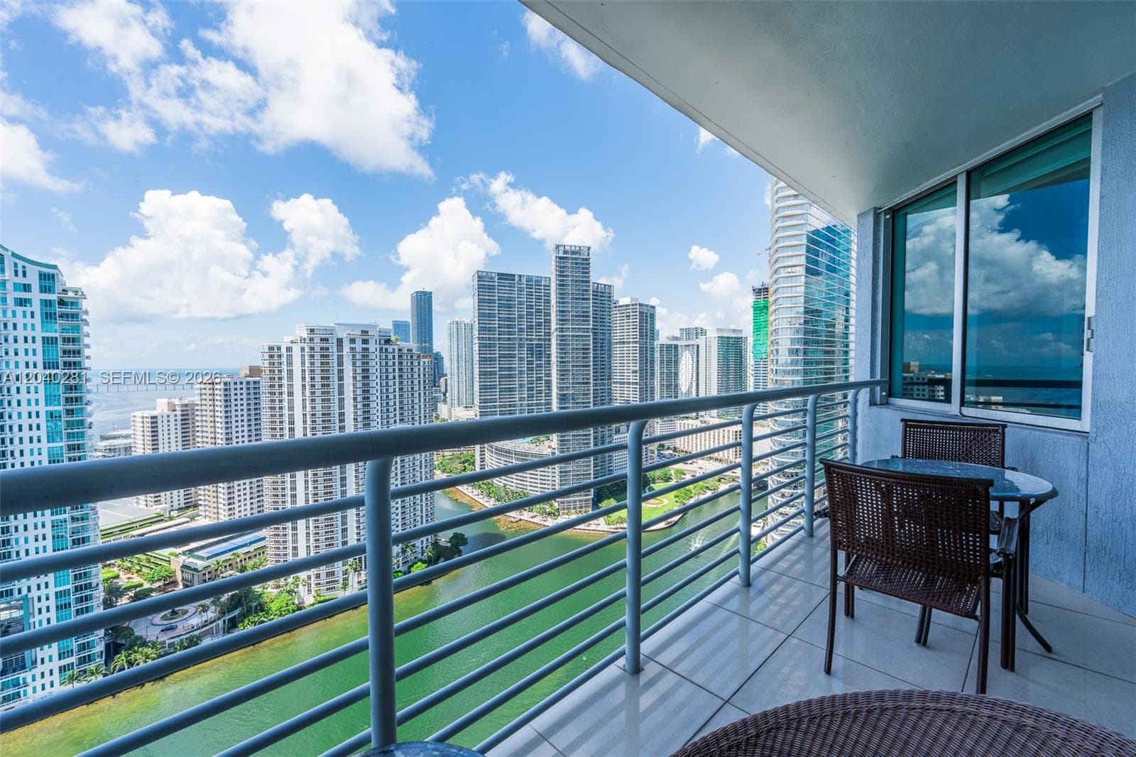 325 S Biscayne Blvd # 3821, Miami, FL 33131 photo 3