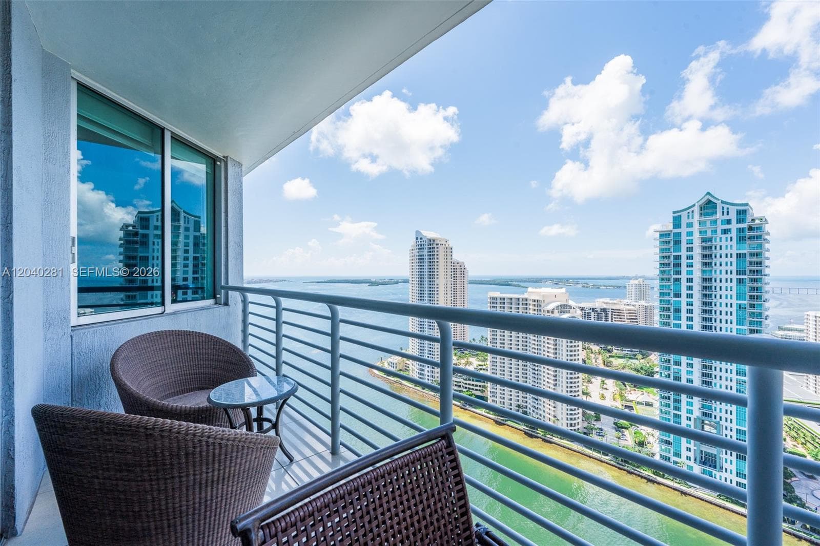 325 S Biscayne Blvd # 3821, Miami, FL 33131 photo 4