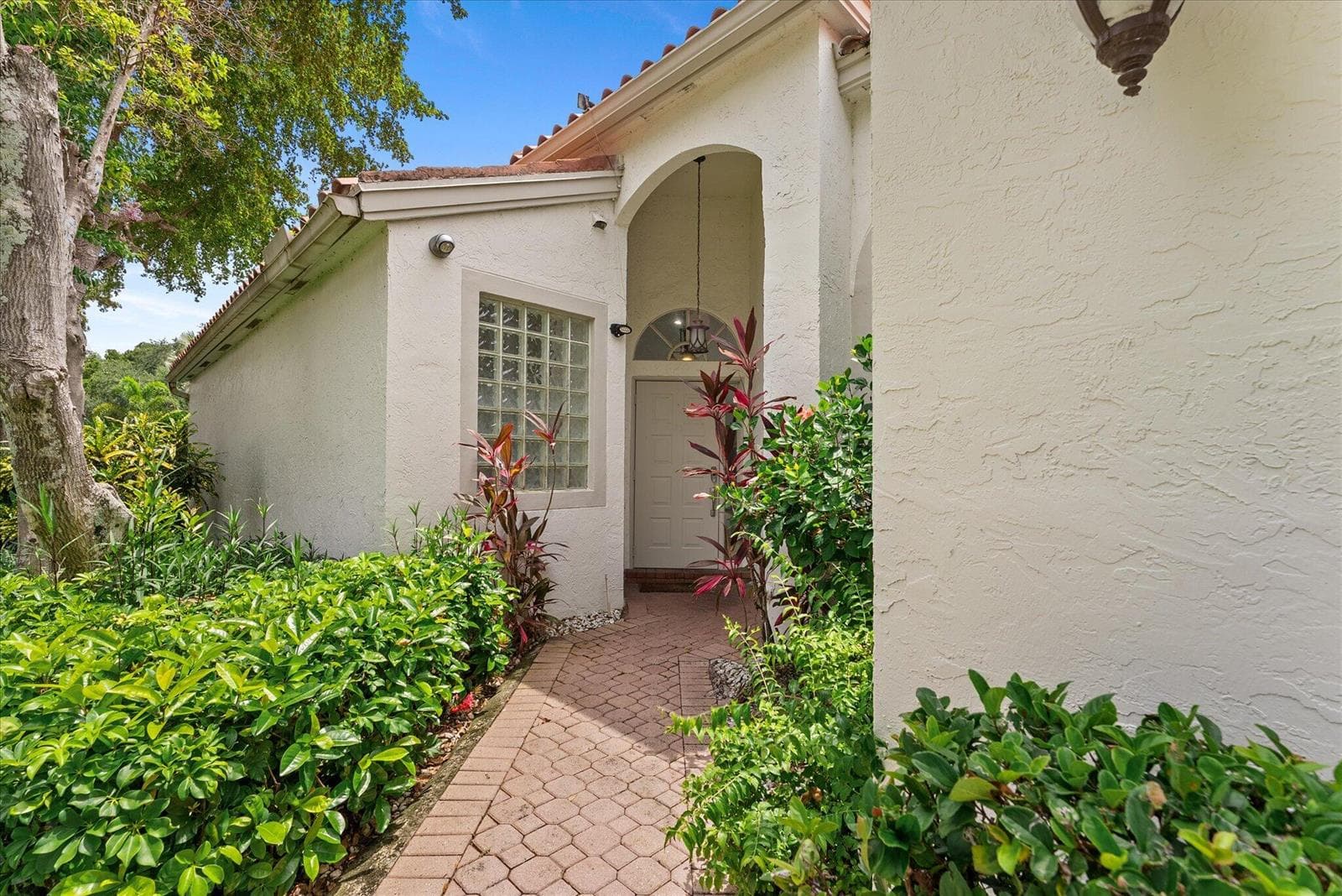 3938 Redondo Court, Boca Raton, FL 33487 photo 3