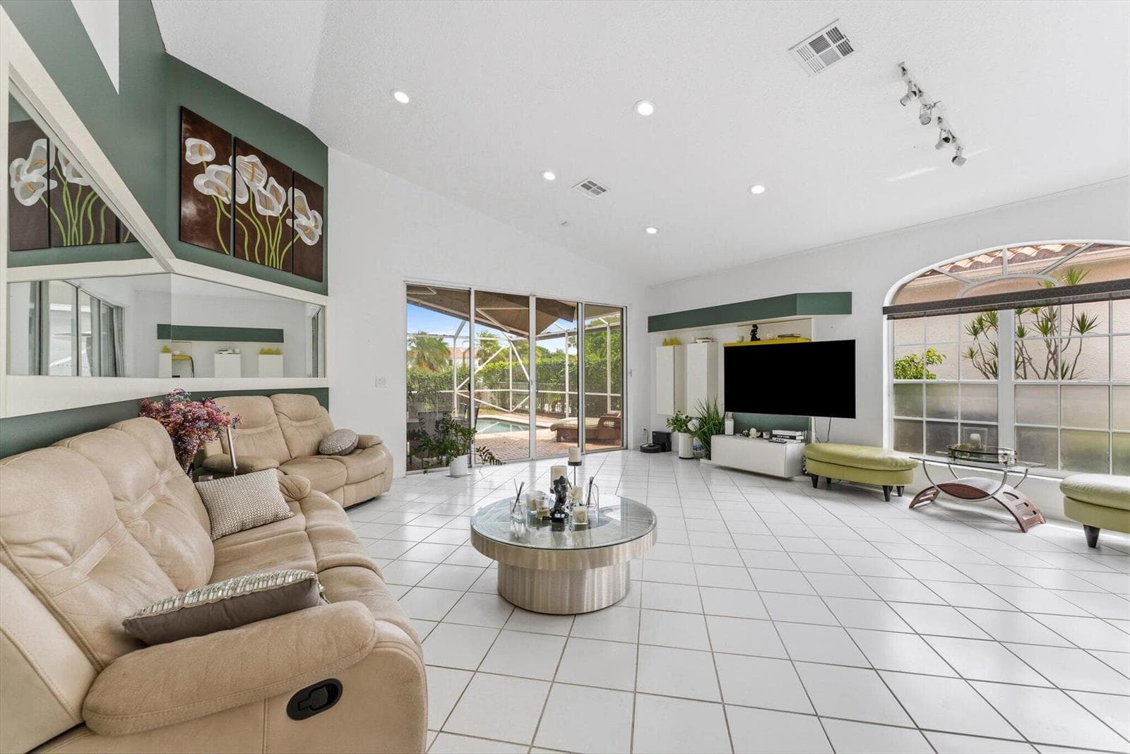 3938 Redondo Court, Boca Raton, FL 33487 photo 4