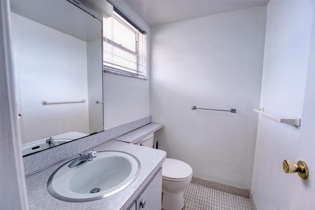 4700 Washington Street # 105, Hollywood, FL 33021 photo 2