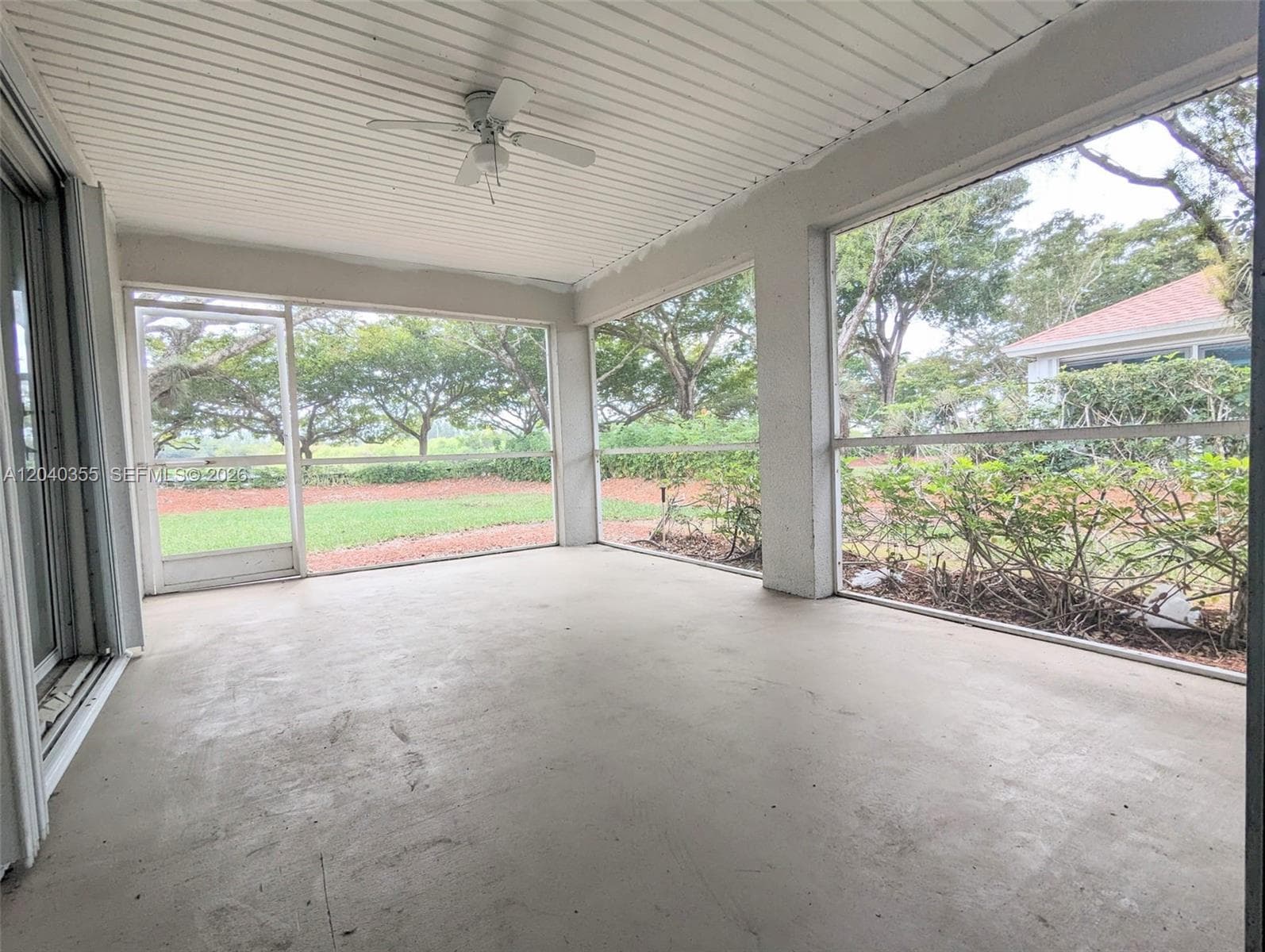 532 SE 21st Dr, Homestead, FL 33033 photo 4