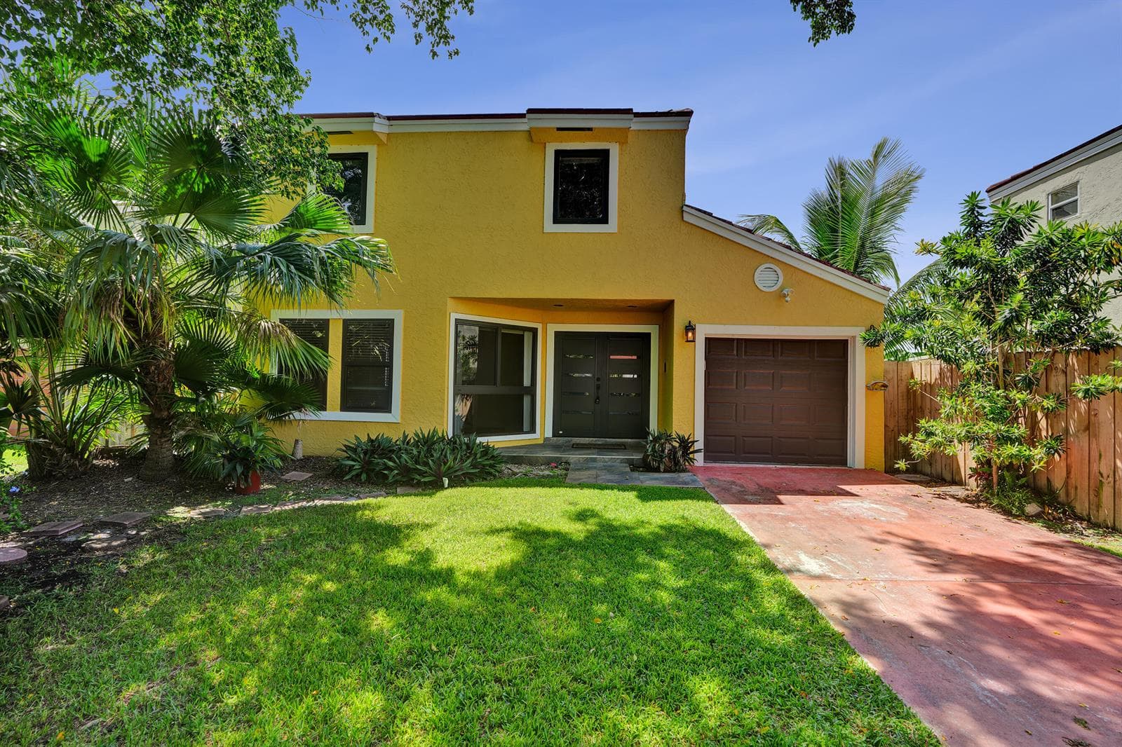 20020 NE 6th Court, Miami, FL 33179 photo 3
