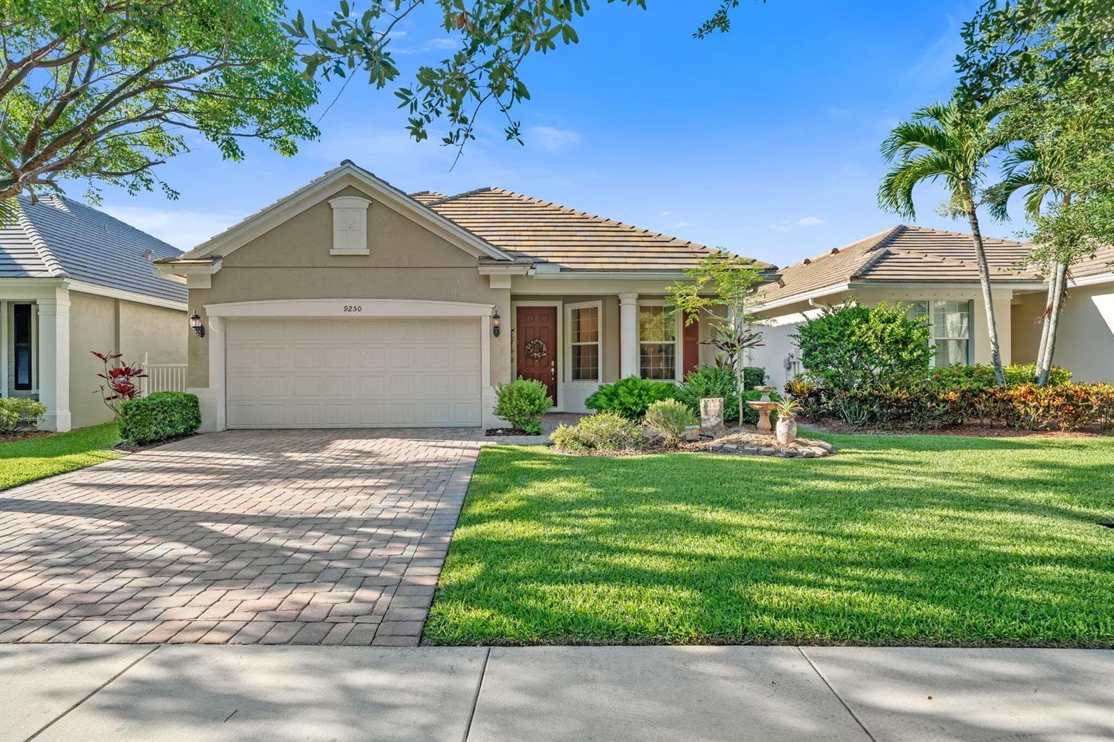 9250 Wrangler Drive, Lake Worth, FL 33467 photo 2
