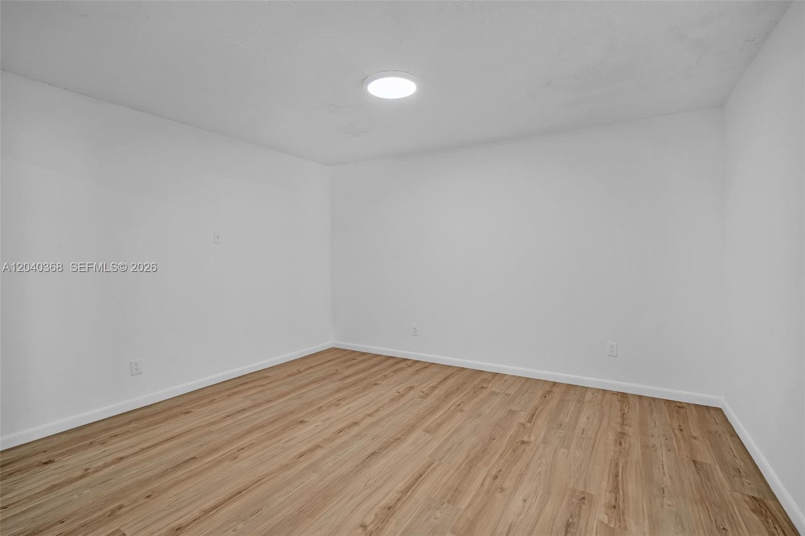 5096 SW 28th Ter, Fort Lauderdale, FL 33312 photo 2