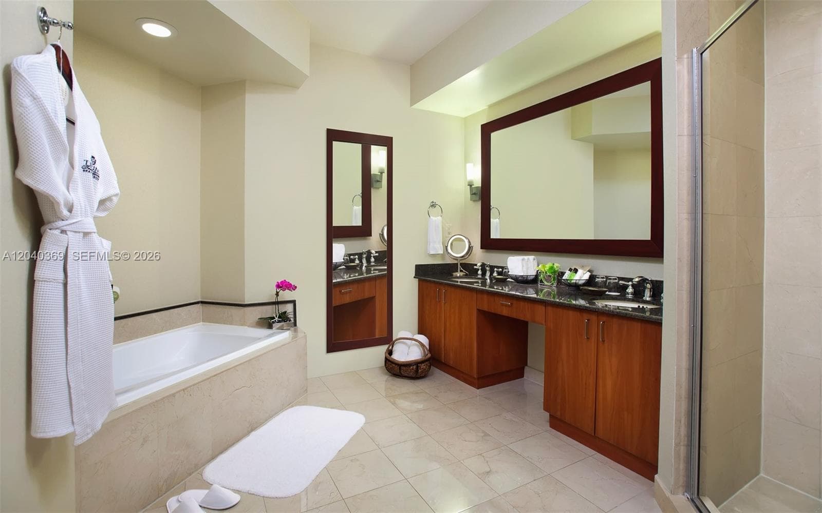 18001 Collins Ave # 1008, Sunny Isles Beach, FL 33160 photo 5
