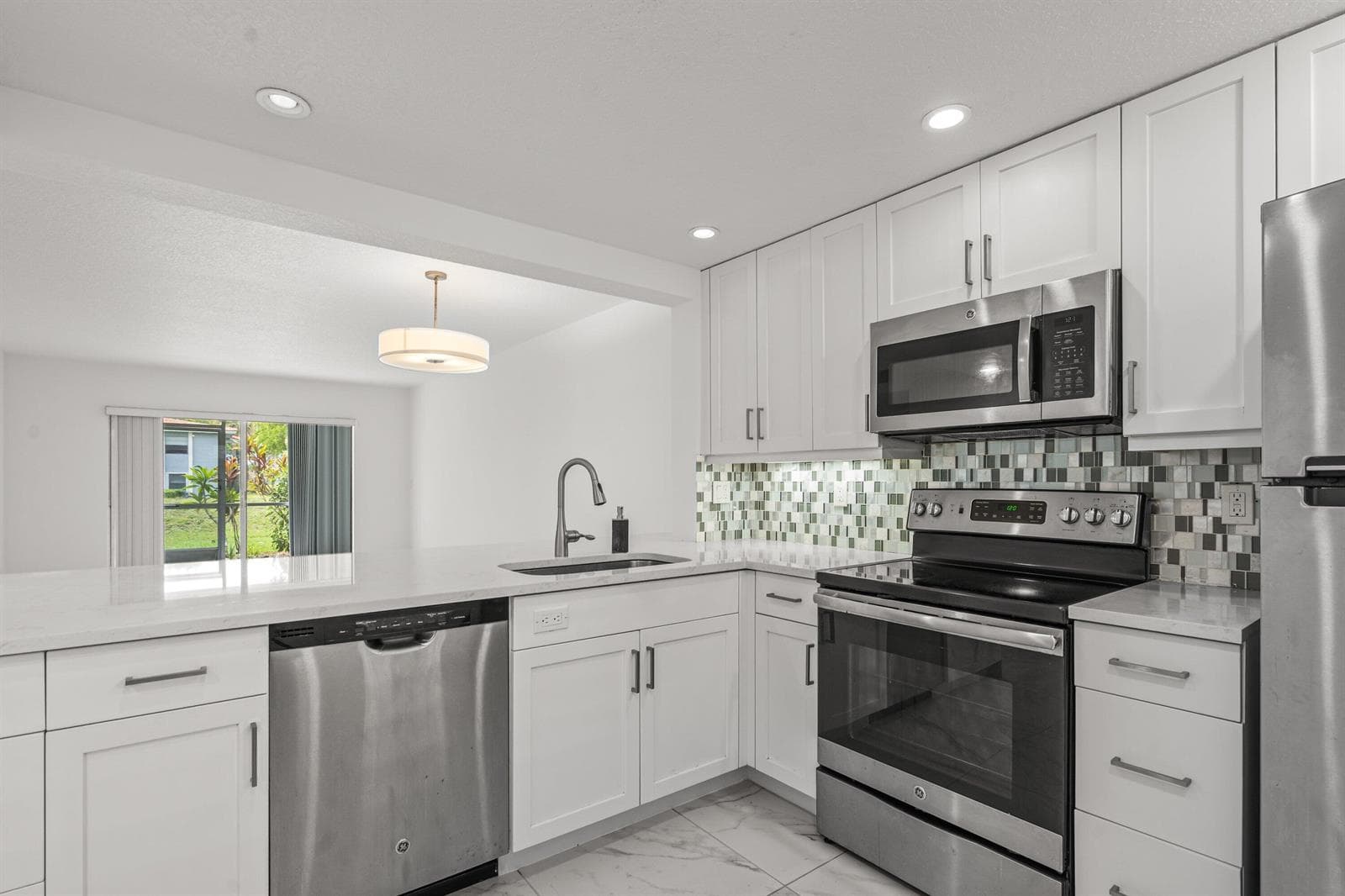 3090 Holiday Springs Boulevard # Unit 109, Margate, FL 33063 photo 4