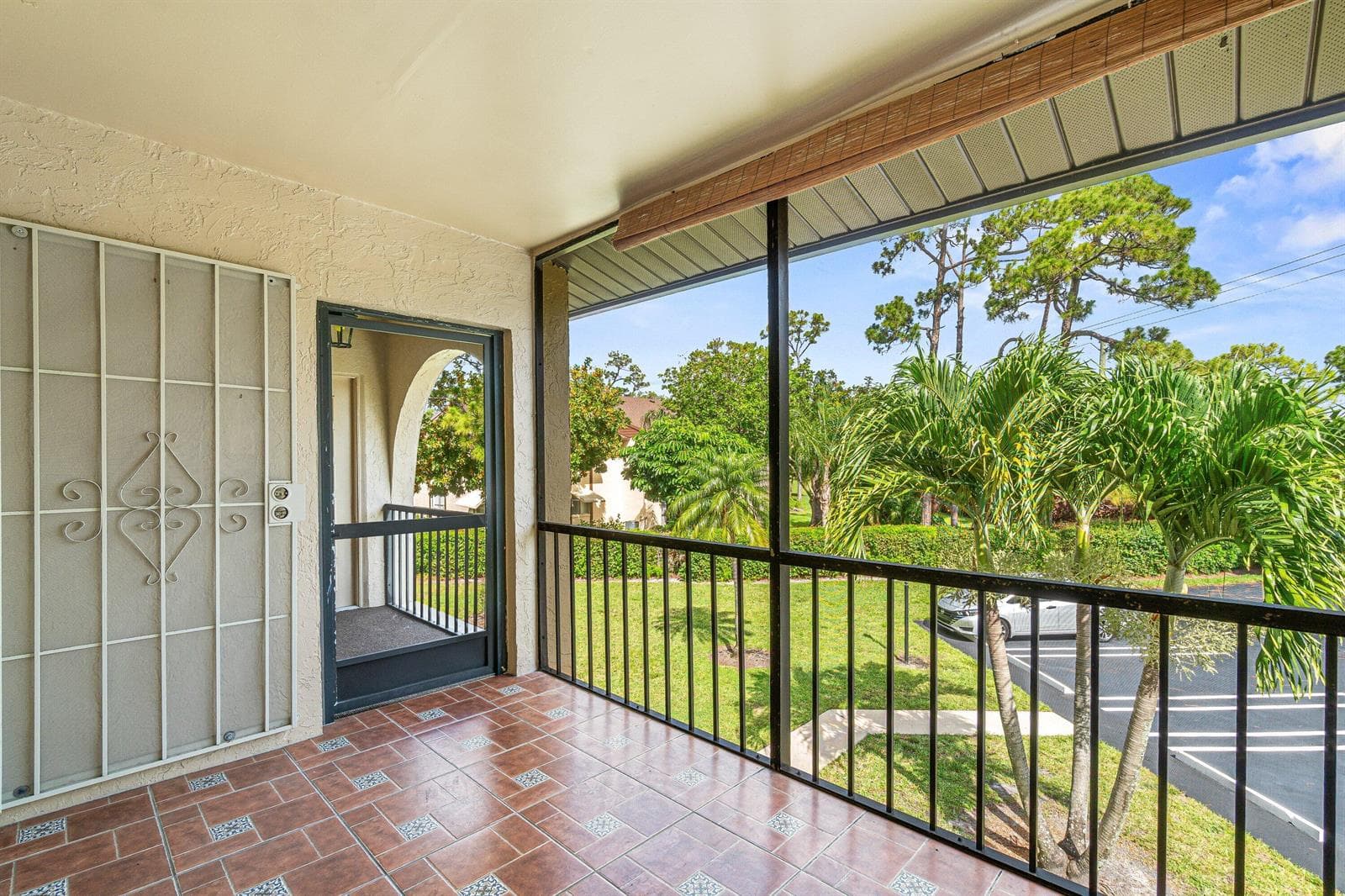 223 Pine Hov Circle # A-2, FL 33463 photo 3