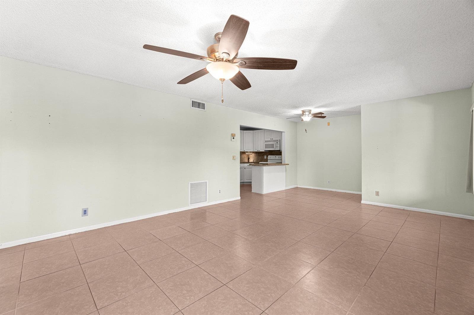 223 Pine Hov Circle # A-2, FL 33463 photo 5